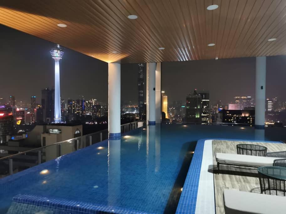 The Luxe, Klcc By Ch Homes Куала-Лумпур Экстерьер фото